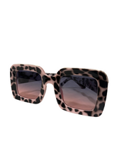 Load image into Gallery viewer, The Soraya Shades