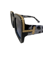 Load image into Gallery viewer, The Sun Shades
